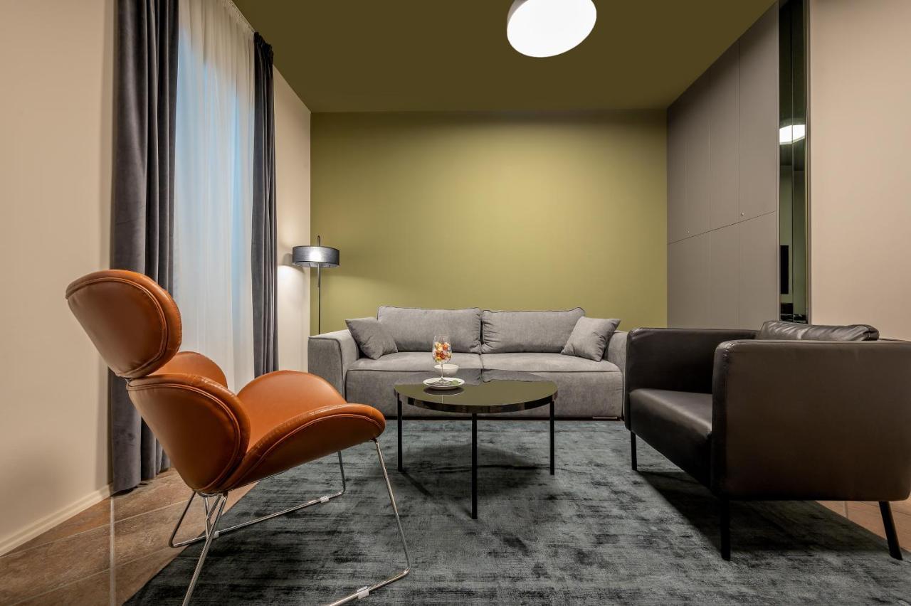 Green, Deluxe Two Bedroom Suite Split Exterior foto